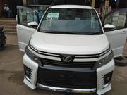 Toyota Voxy V 2WD 8-Seater 2015 White for sale