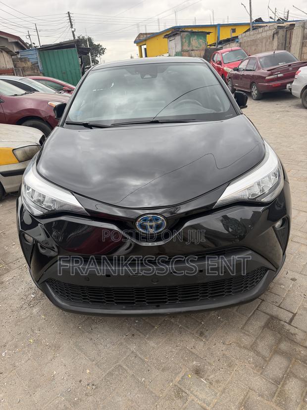 Toyota C-HR XLE 2021 Black