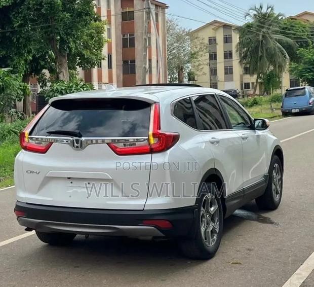 Honda CR-V Touring 4dr SUV AWD (1.5L 4cyl CVT) 2017 White