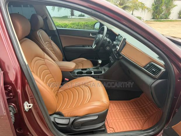 Kia Optima 2017 Burgundy