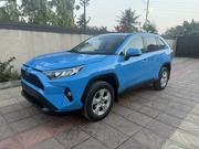 Toyota RAV4 XLE 2021 Blue for sale