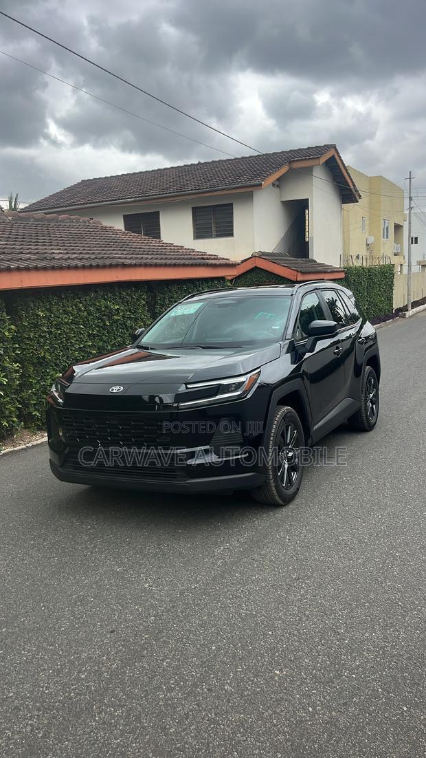 Toyota RAV4 XLE Premium 2026 Black