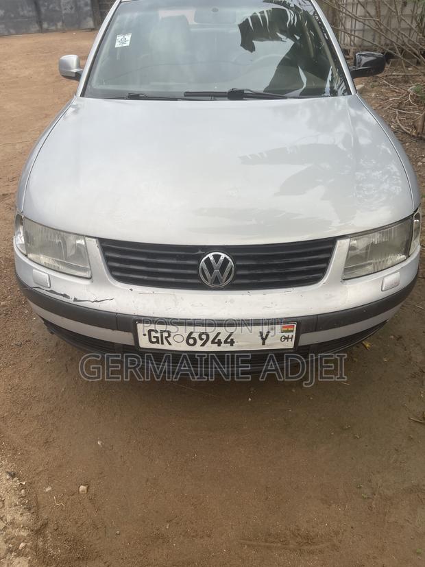 Volkswagen Passat Variant 2000 Silver