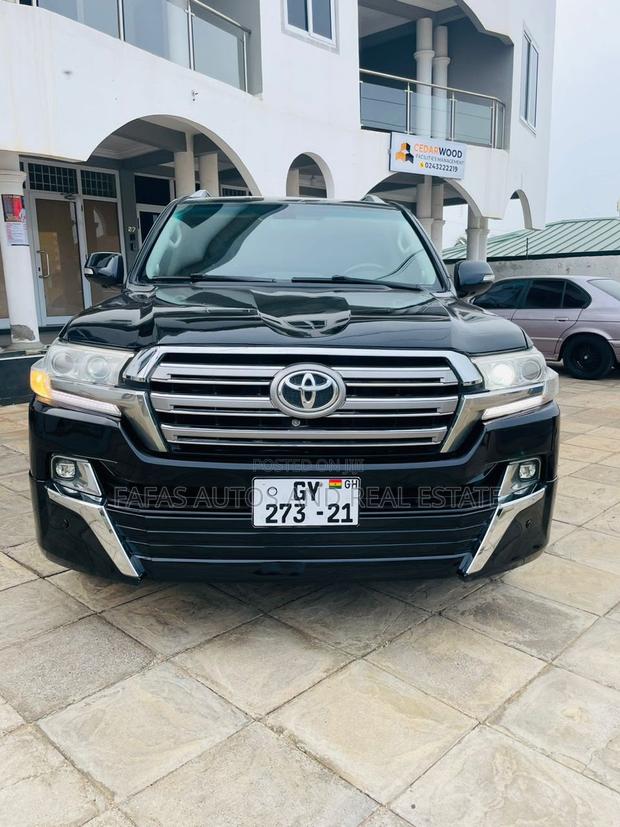 Toyota Land Cruiser Prado 2021 Black