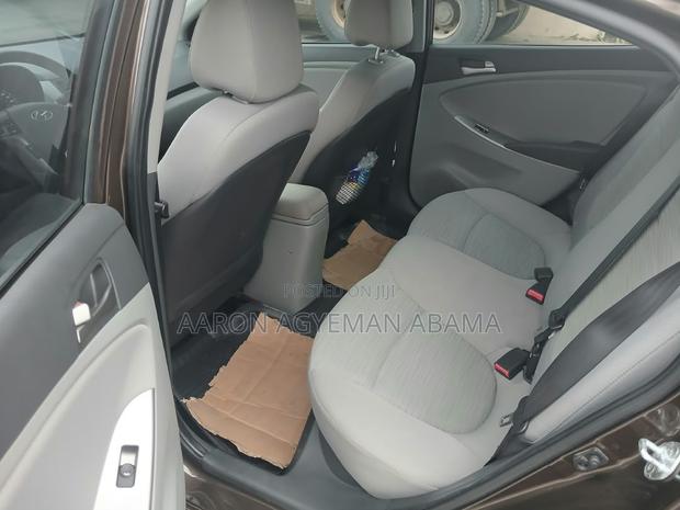 Hyundai Accent SE Sedan 2016 Brown
