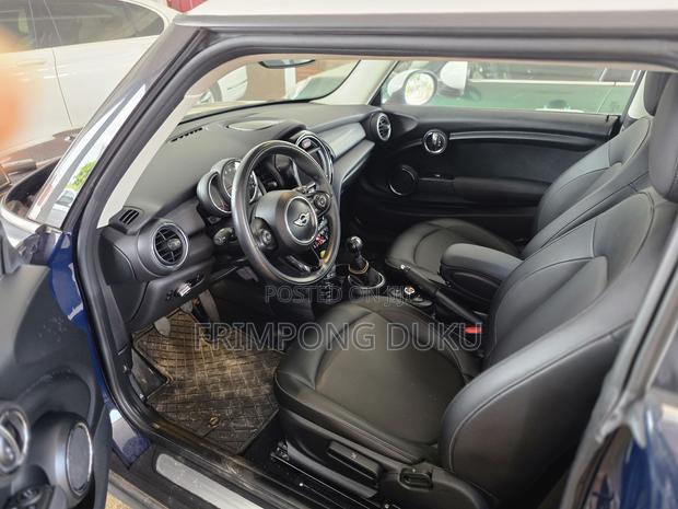 Mini Cooper 2016 Blue