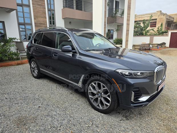 BMW X7 xDrive40i 2022 Gray