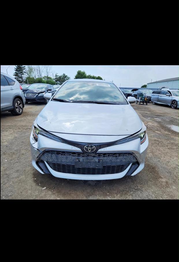 Toyota Corolla Hatchback 2019 Silver