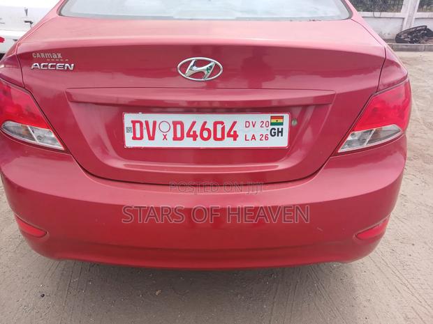 Hyundai Accent 2015 Red