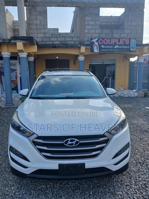 Hyundai Tucson 2017 White