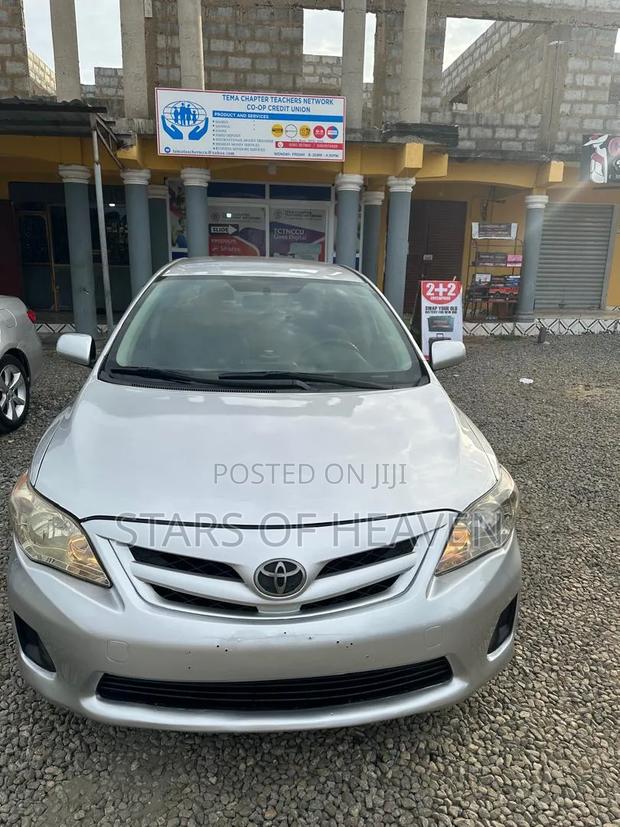 Toyota Corolla 2013 Silver