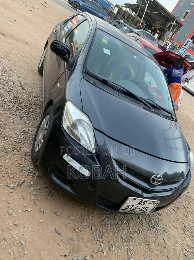 Toyota Belta 2012 Gray