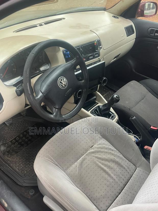 Volkswagen Golf 1.9 TDi 2000 Red