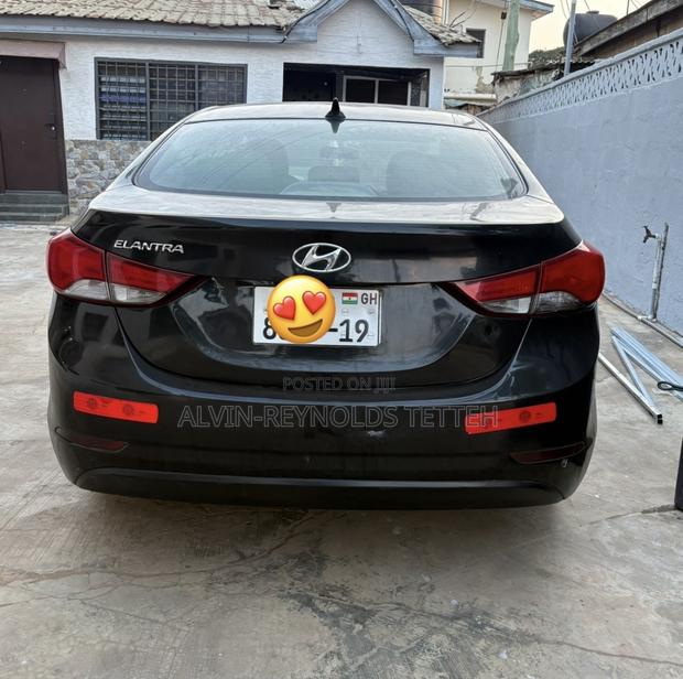 Hyundai Elantra Limited 4dr Sedan (1.8L 4cyl 6A) 2014 Black