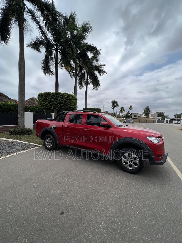 Great Wall Poer Premium 2021 Red