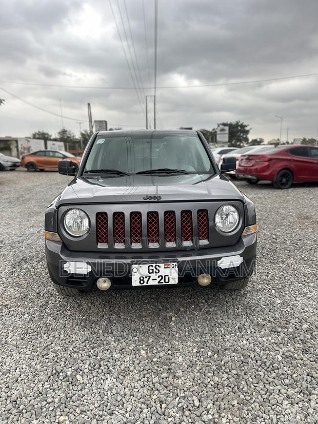 Jeep Patriot Latitude 4x4 2016 Black