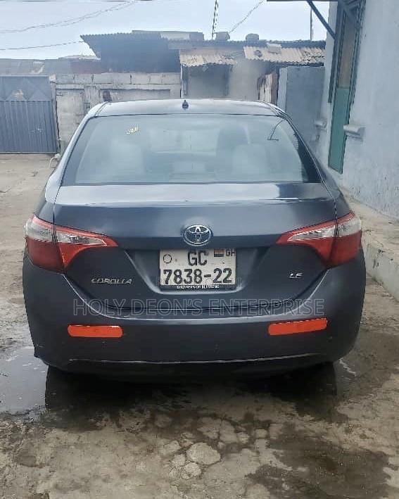 Toyota Corolla LE 4dr Sedan (1.8L 4cyl CVT) 2016 Gray
