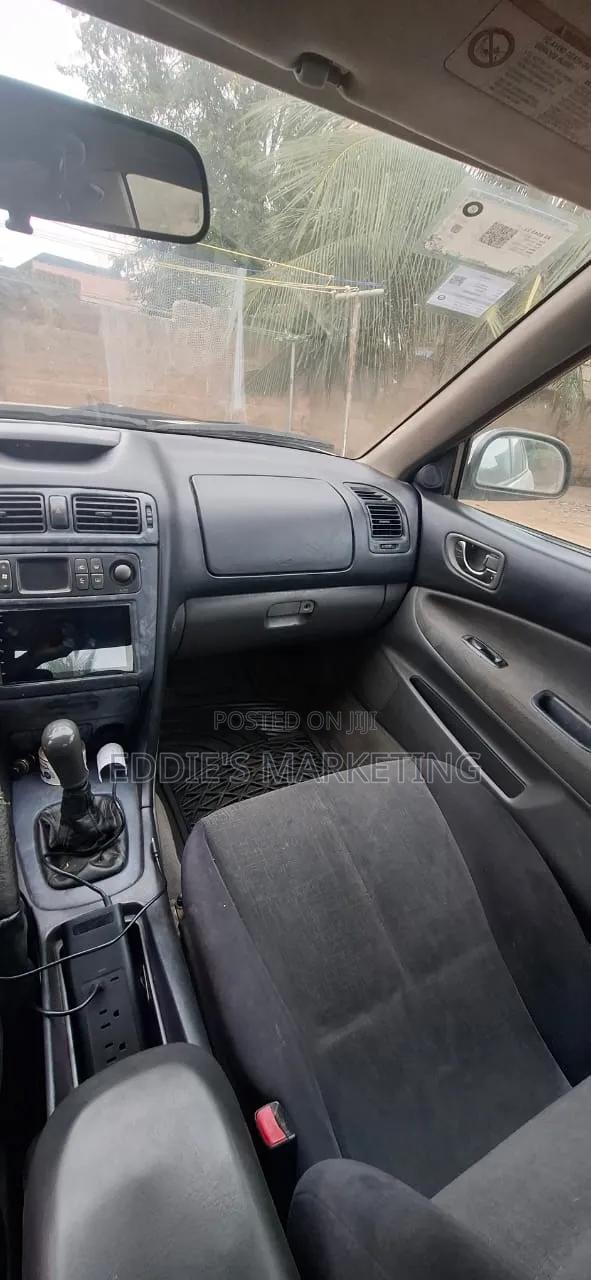 Mitsubishi Galant 2.4 2001 Silver