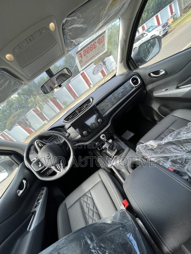 New Dongfeng Rich Excellence Edition 2026 White