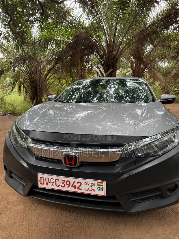 Honda Civic Touring 4dr Sedan (1.5L 4cyl) 2016 Silver