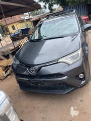 Toyota RAV4 XLE AWD (2.5L 4cyl 6A) 2017 Gray for sale