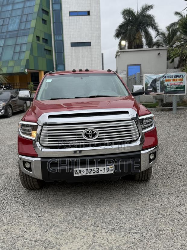 Toyota Tundra SR 4dr Double Cab 4WD LB (5.7L 8cyl 6A) 2015 Red