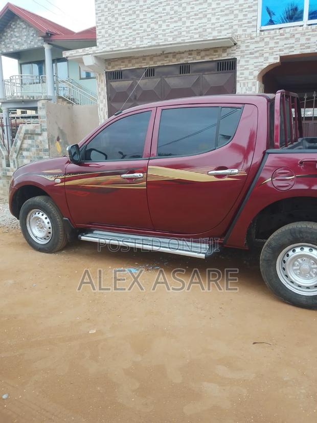 Mitsubishi L200 Double Cab 2.5 136hp 2012 Burgundy