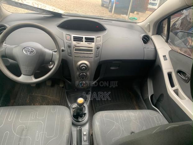 Toyota Yaris 2009 Blue
