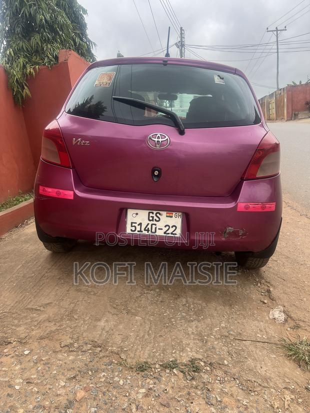 Toyota Vitz 1.0 FWD 3dr 2010 Purple