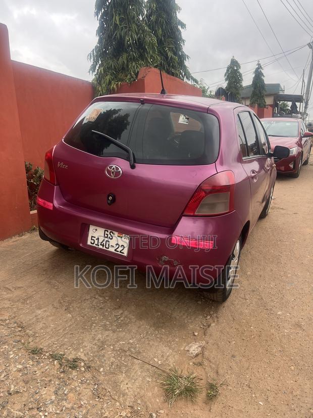 Toyota Vitz 1.0 FWD 3dr 2010 Purple