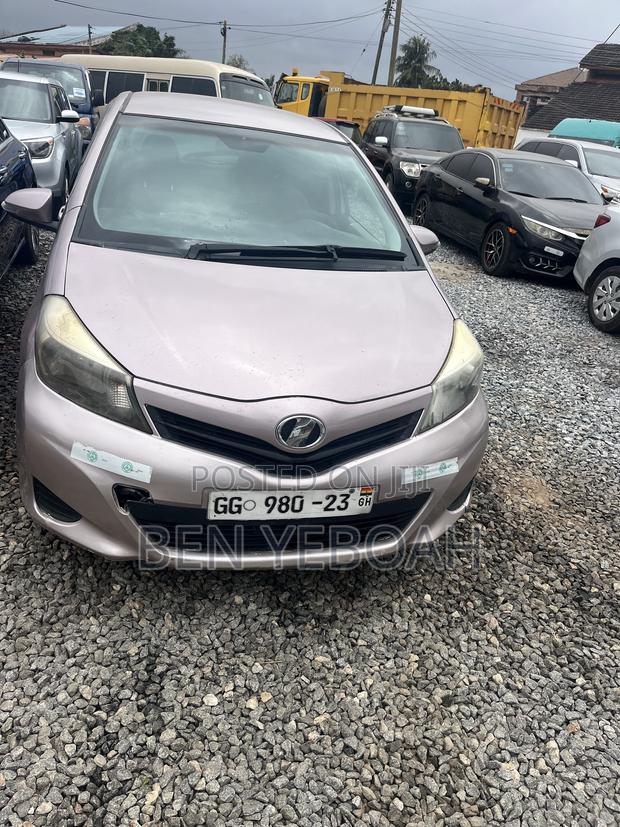 Toyota Vitz 1.5 FWD 3dr 2013