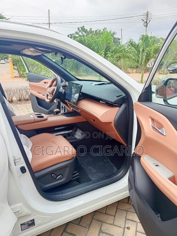 New Changan UNI-Z 1.5T Premium 2026 White