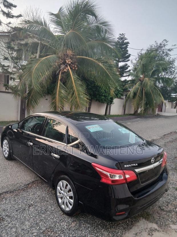 Nissan Sentra 2018 Black