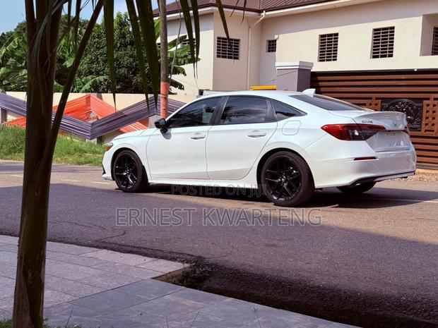Honda Civic 2022 White