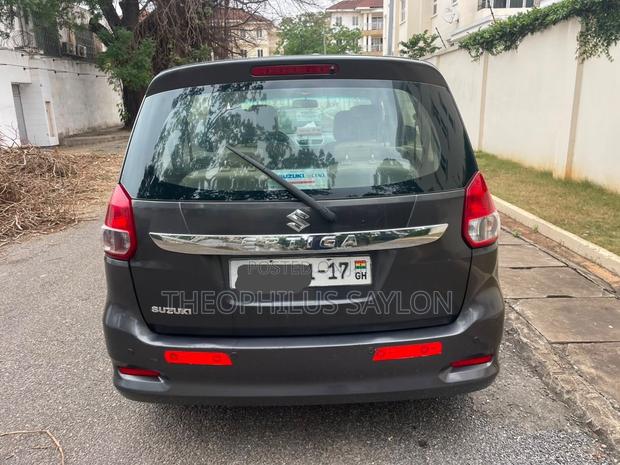 Suzuki Ertiga 2017 Gray