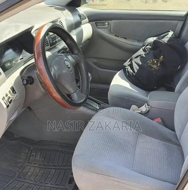 Toyota Corolla 1.8 VVTL-i TS 2006 Silver