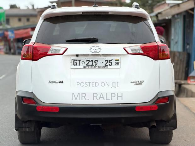 Toyota RAV4 Limited 4dr SUV AWD (2.5L 4cyl 6A) 2014 White