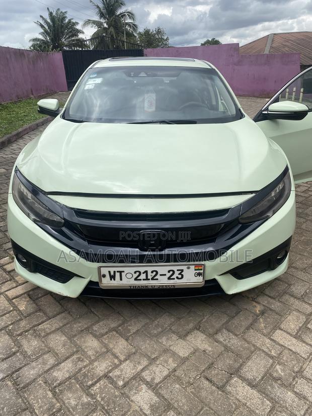 Honda Civic Touring 4dr Sedan (1.5L 4cyl) 2017 Green