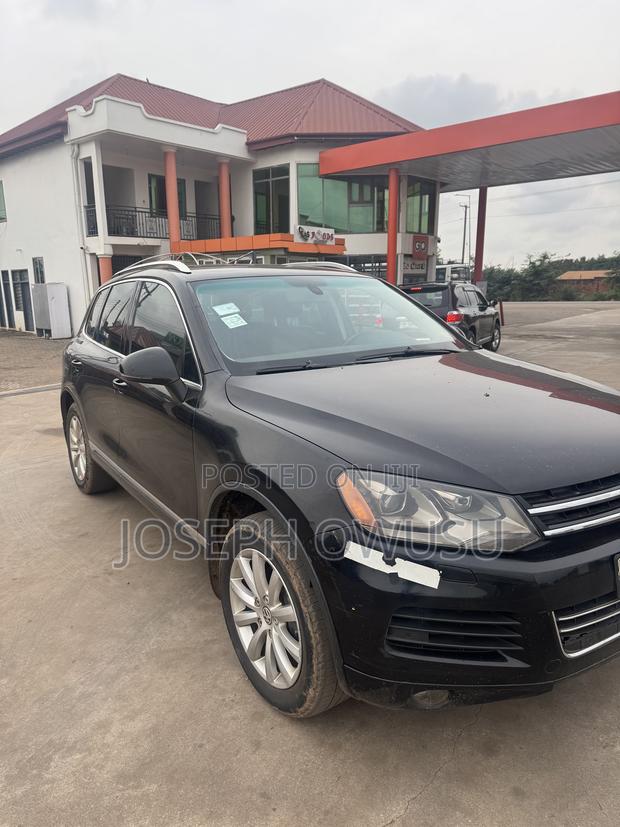 Volkswagen Touareg V6 Executive 2013 Black