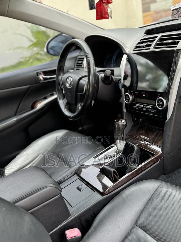 Toyota Camry 2014 Silver