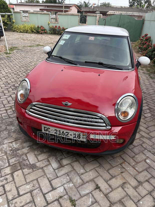 Mini Cooper 2012 Red
