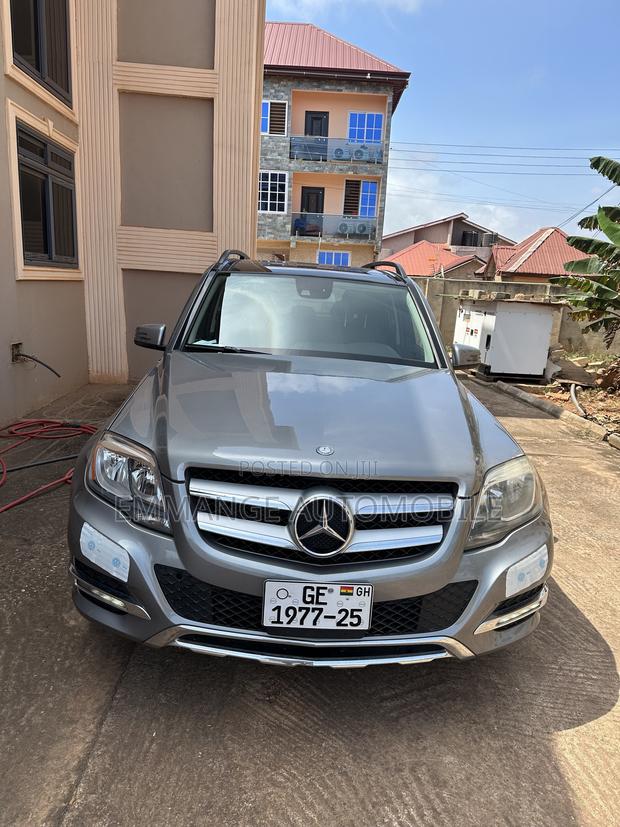 Mercedes-Benz GLK-Class Base GLK 350 4dr AWD 4MATIC (3.5L 6cyl 7A) 2015 Gray