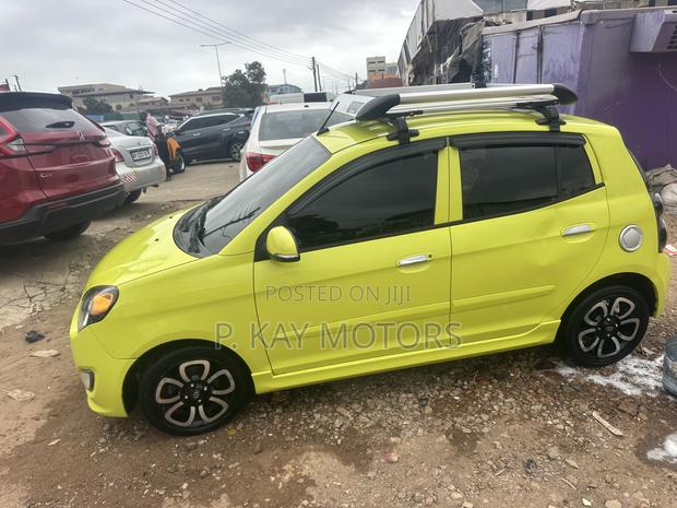Kia Morning 2010 Yellow