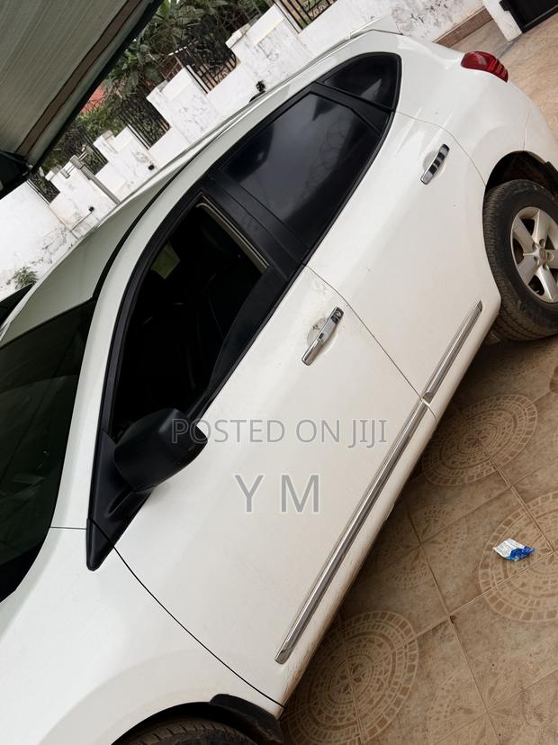 Nissan Rogue S 4dr SUV (2.5L 4cyl CVT) 2014 White