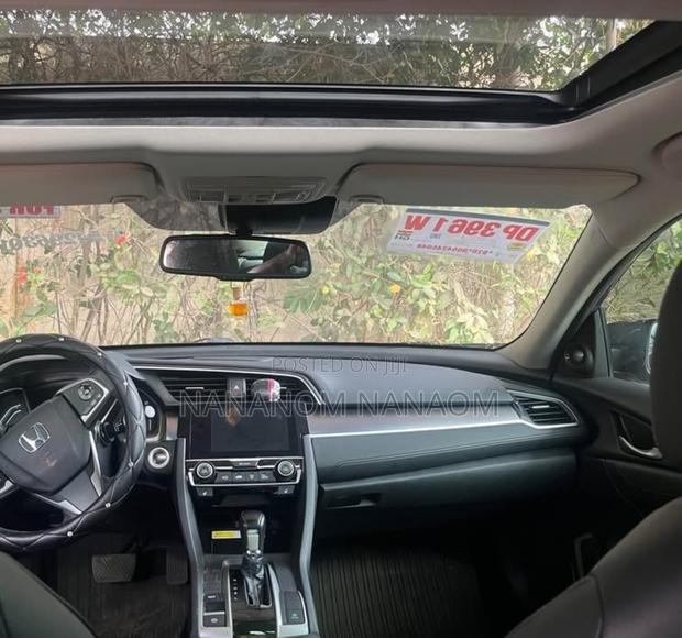 Honda Civic Touring Sedan 2018 Gray