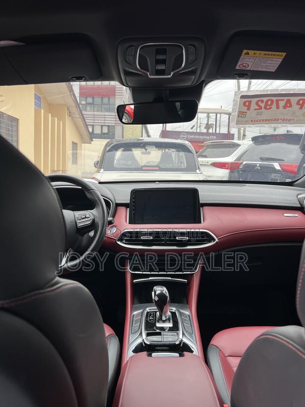 MG HS 30T DCT Trophy 2019 White