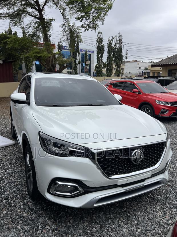 MG HS 30T DCT Trophy 2019 White