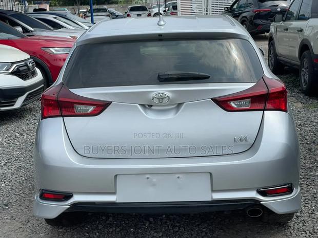 Toyota Corolla 2017 Silver