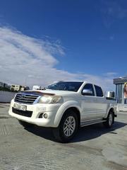 Toyota Hilux 2013 White for sale