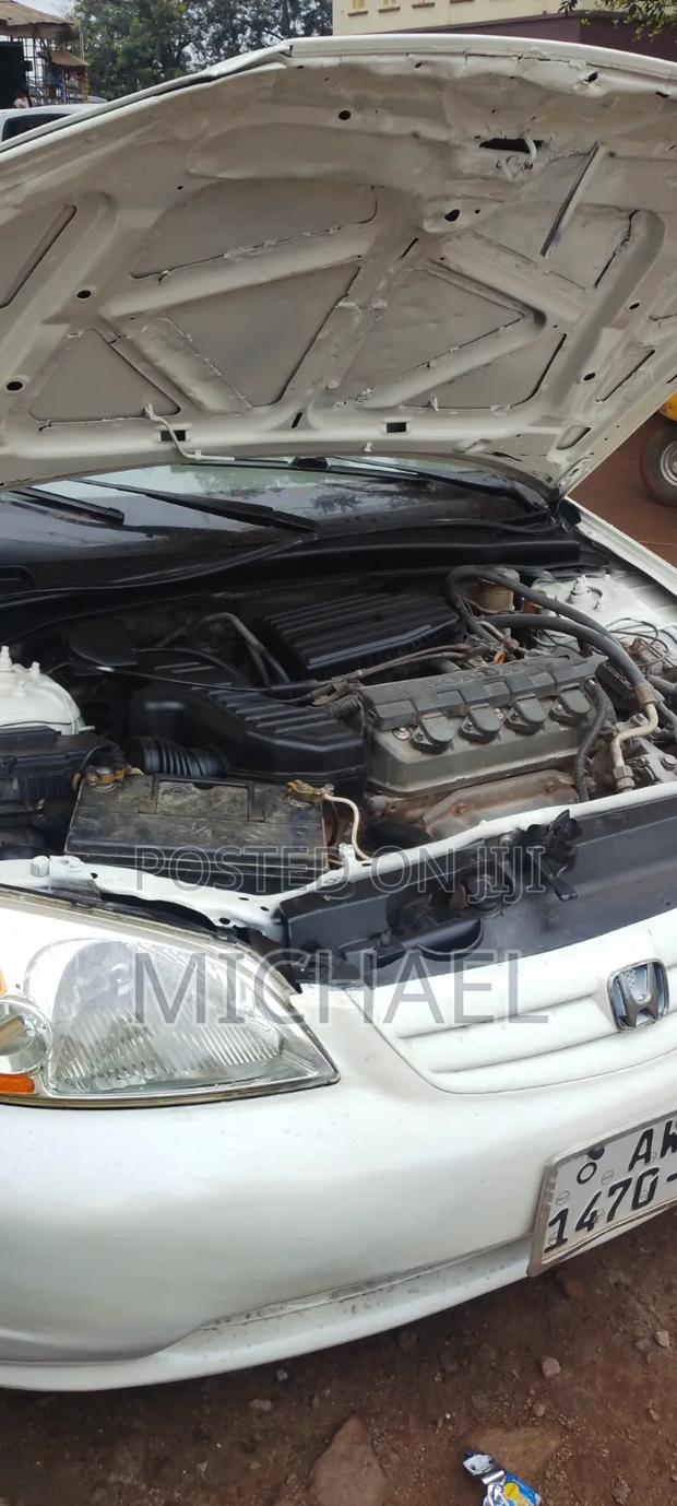 Honda Civic 2002 White